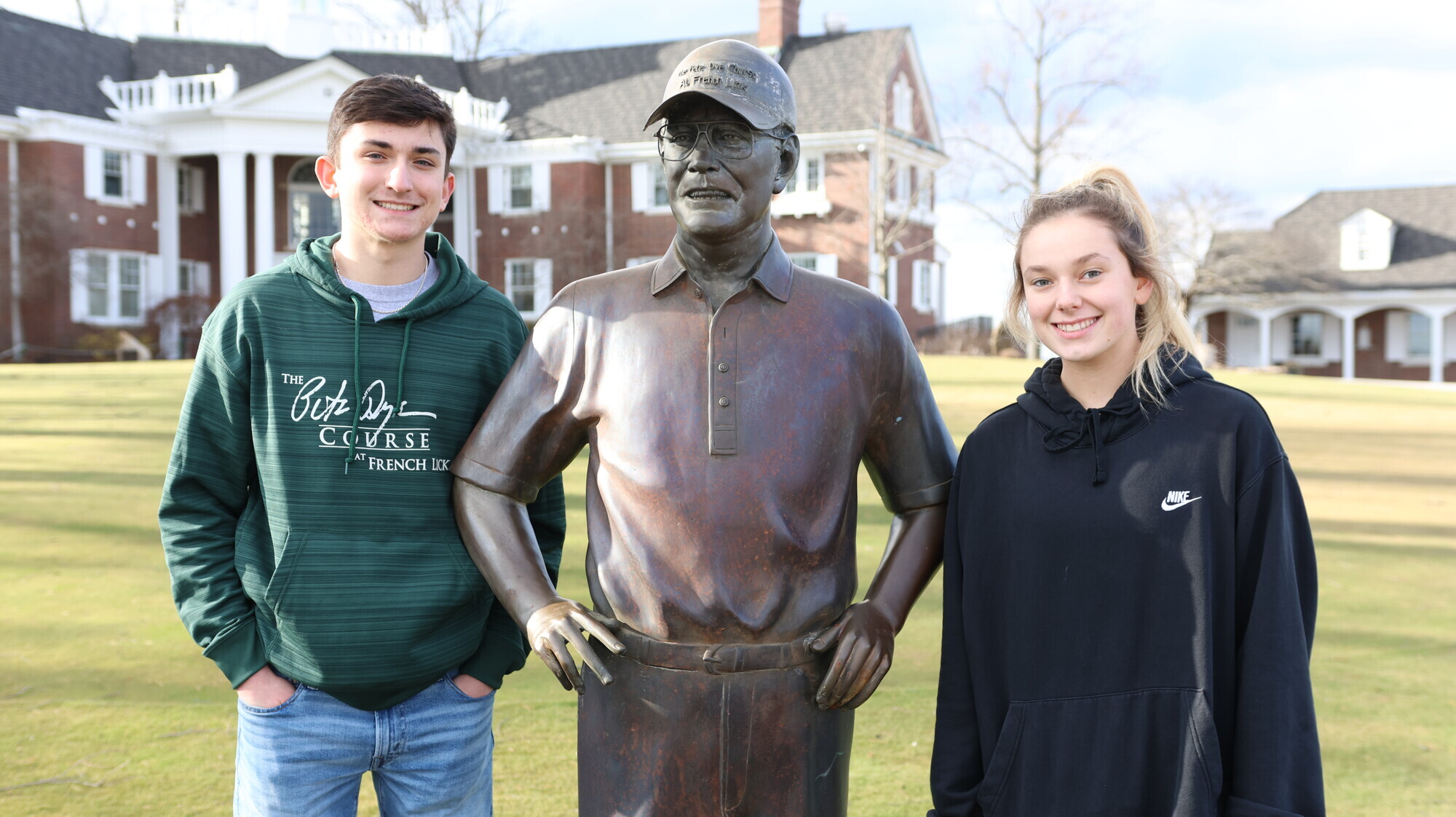 Mary Hall & Owen Weisensteiner