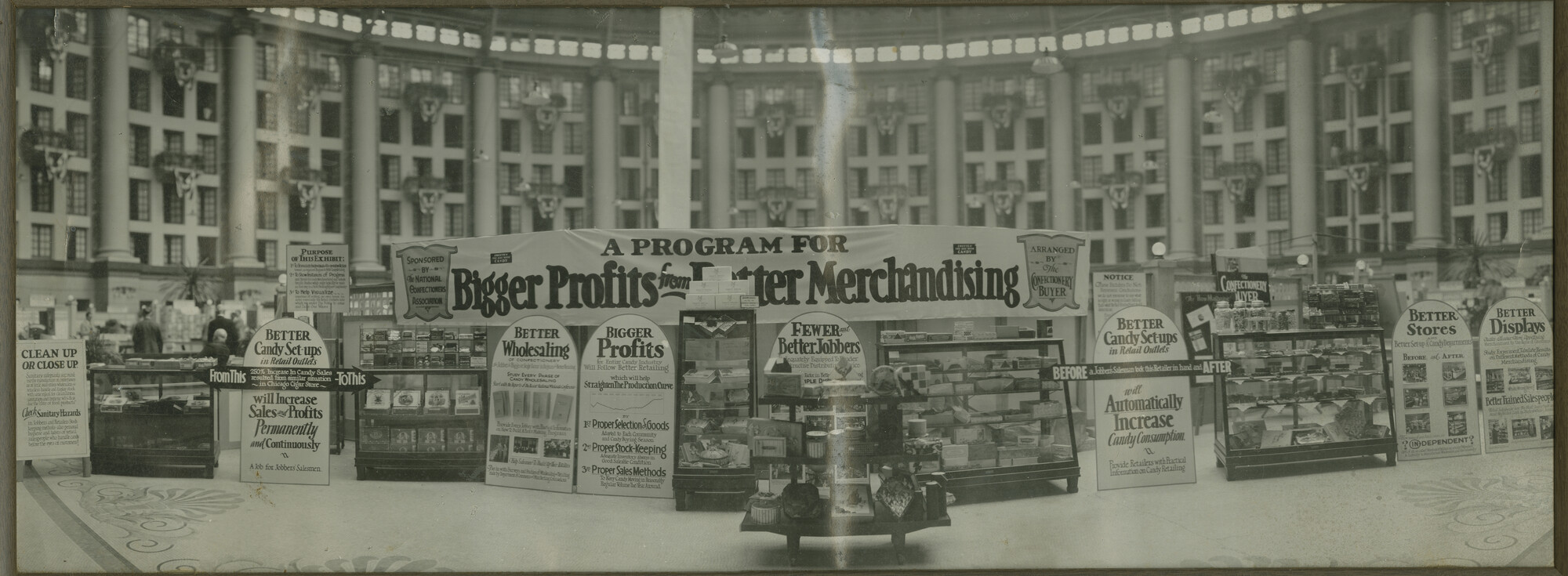 merchandising convention 1923