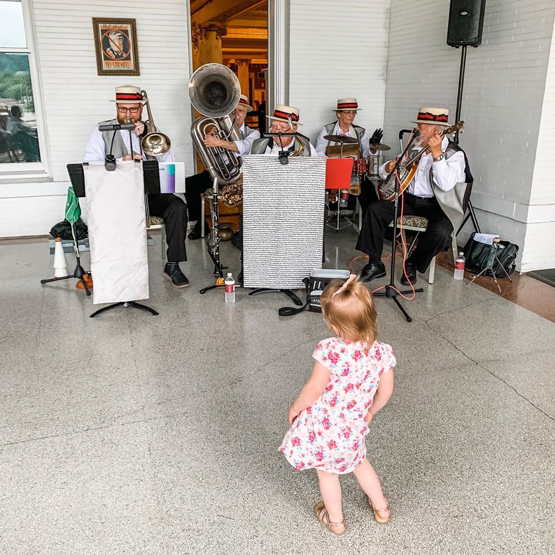 a group of people playing instruments